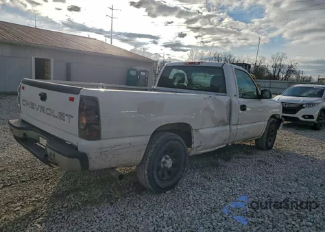 2005 Chevrolet Silverado C1500 from USA, damaged, VIN 1GCEC14X15Z357832